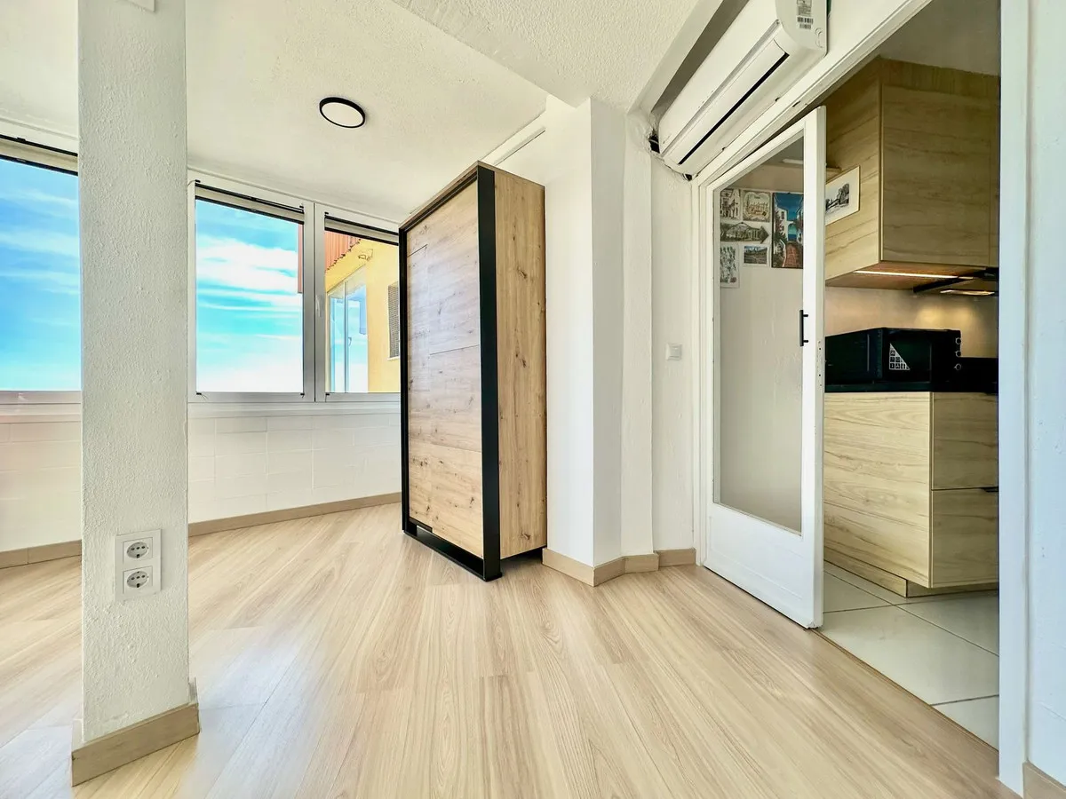 fcd773cf-e03c-4253-9d15-e19bc042fa6b