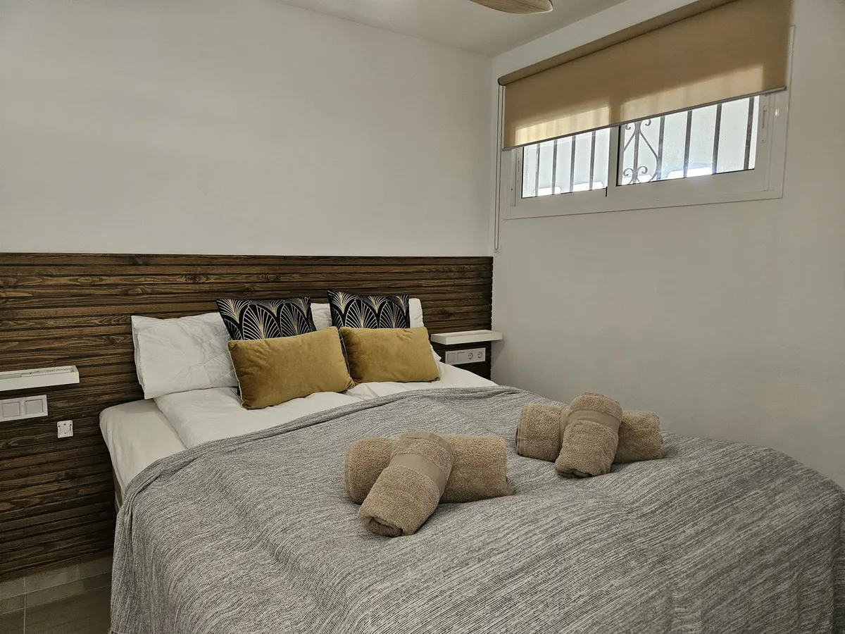 a6e16a94-3607-4a69-889d-7464f9b171c3