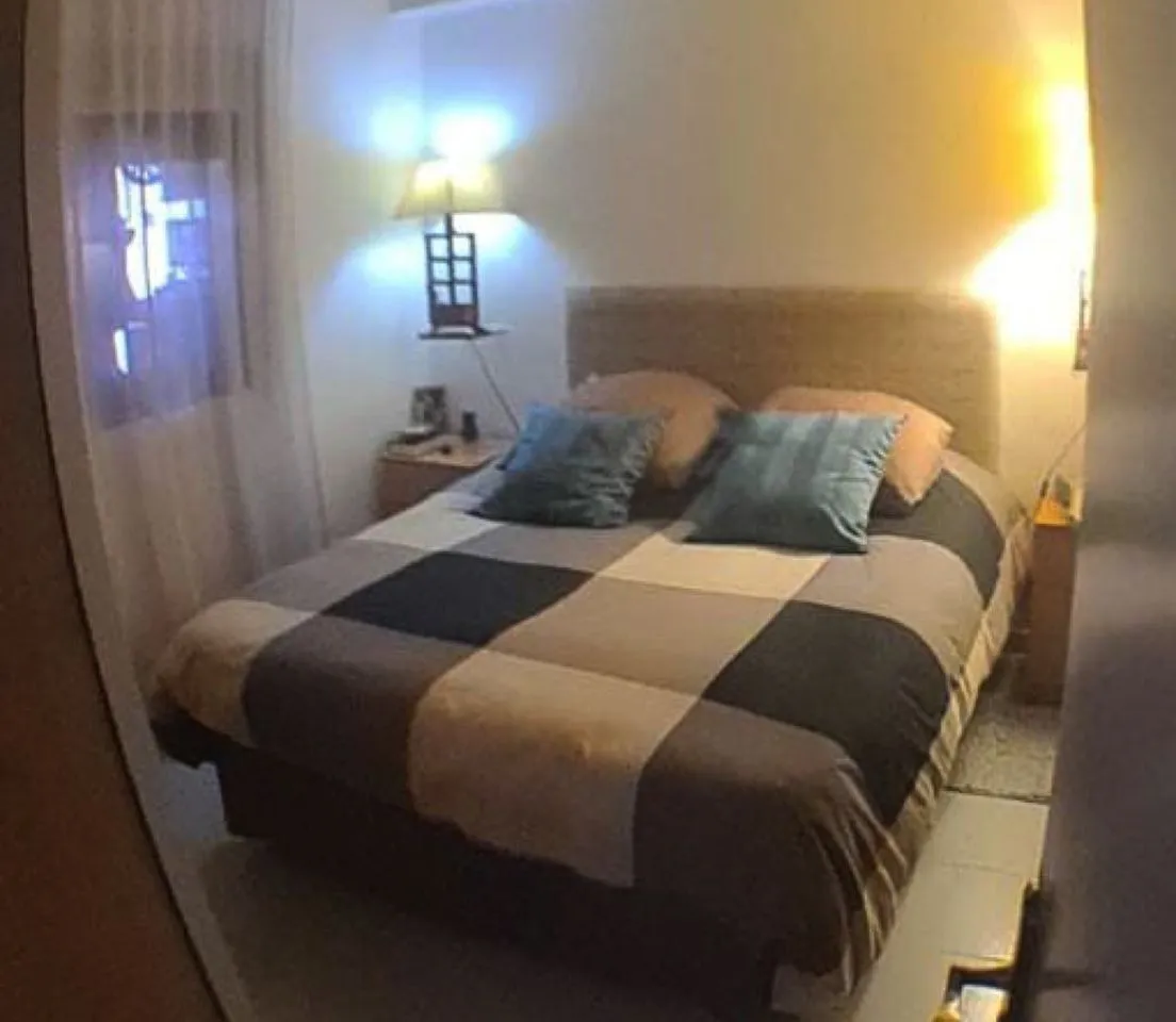 129c09b2-3757-4168-bcb9-e3a0be668085