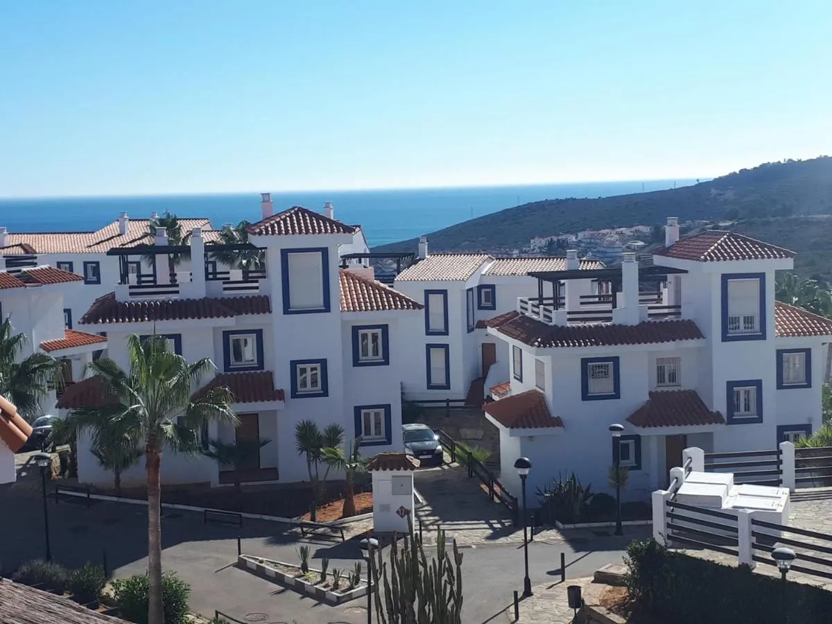 080f705e-df91-4039-bd43-a979547dcec5