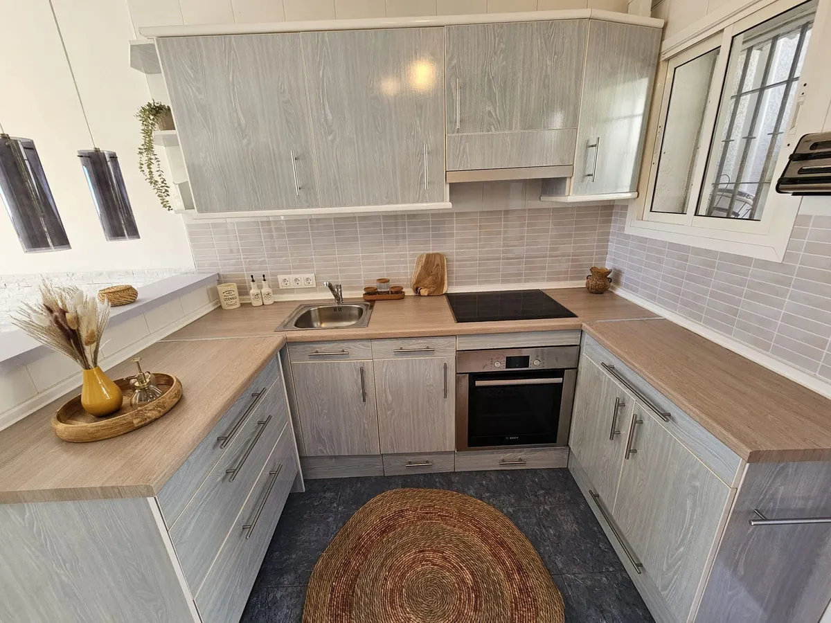 14f0bf6d-642c-4f42-9236-2b801fcf0bd1