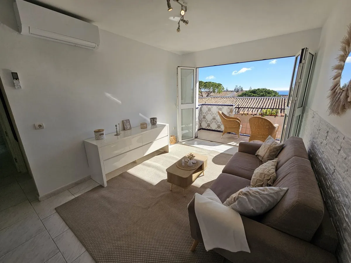 56ef3952-1acc-494a-acc9-6a51d54ca5b8