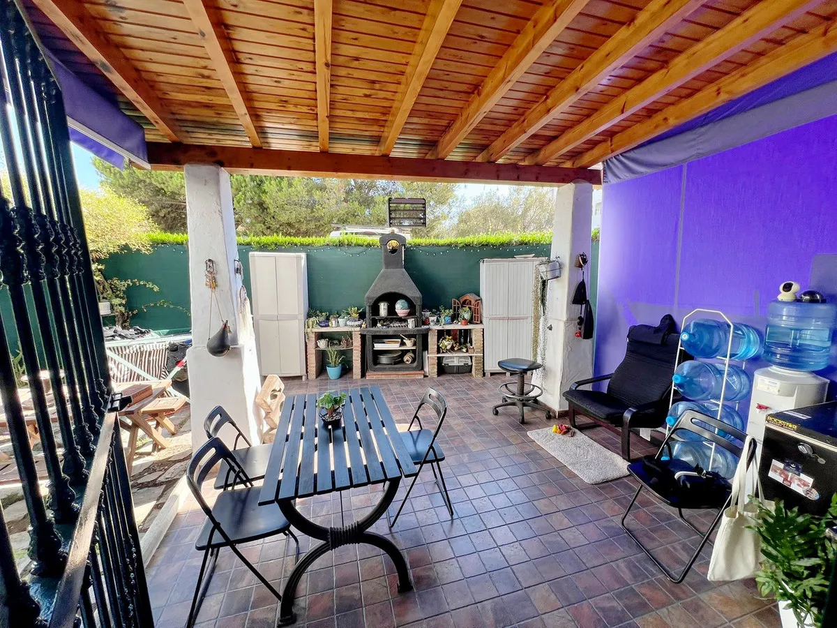 8f2a0d09-e223-4aaf-8402-4b23bee3cb00