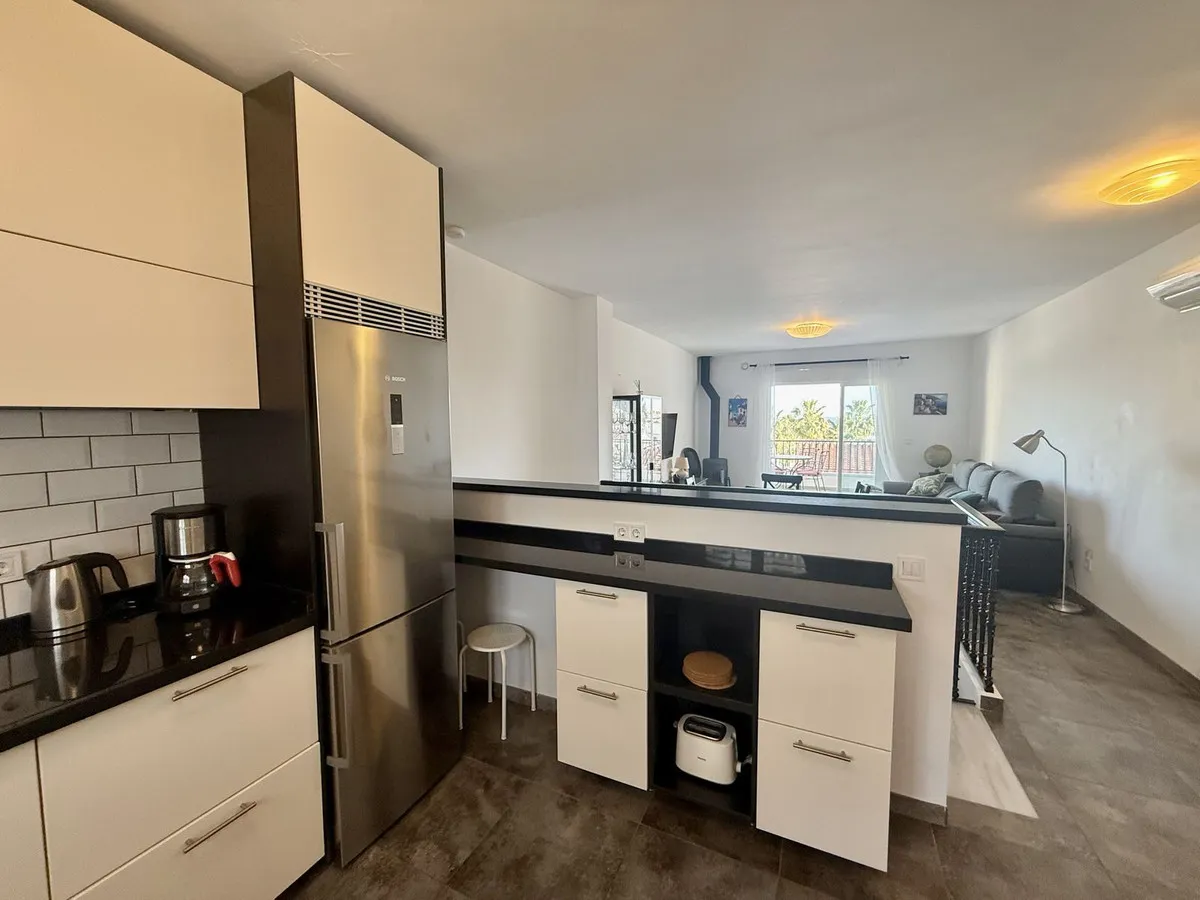 9b7b7a82-5519-44f2-b88c-9f3c6d9e12f6