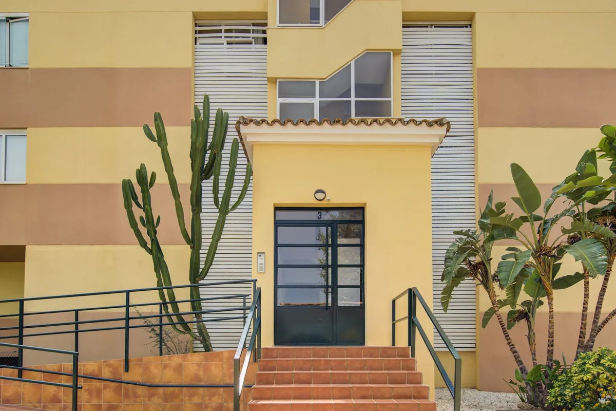 0cf91052-22af-461f-b678-17cff7bbf9b3