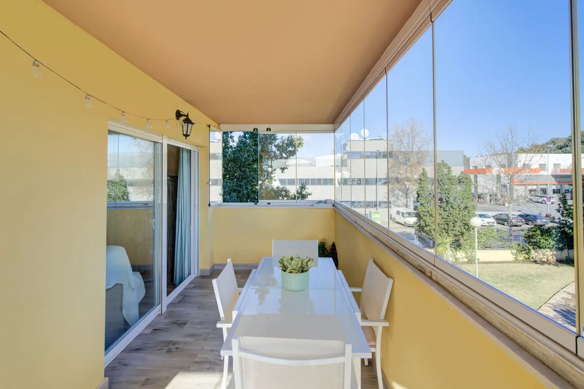 e505080e-cf9c-45fe-9e61-80b9654fc353