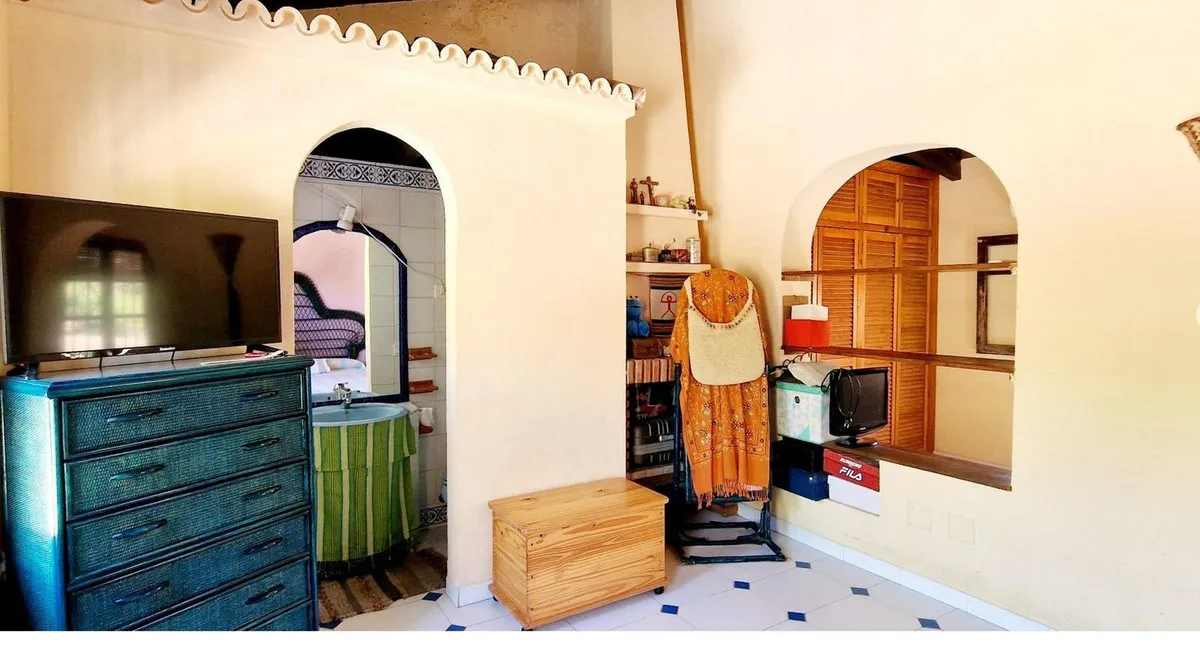 b7919850-444e-4c8f-bc8a-bf5db8f0fbbe