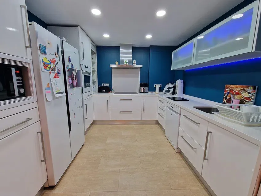 c3c95036-b728-43fd-88e6-06f4f0b2a694