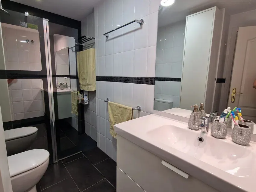 c9b40848-e4c5-4252-9eea-62e0b754ec0d