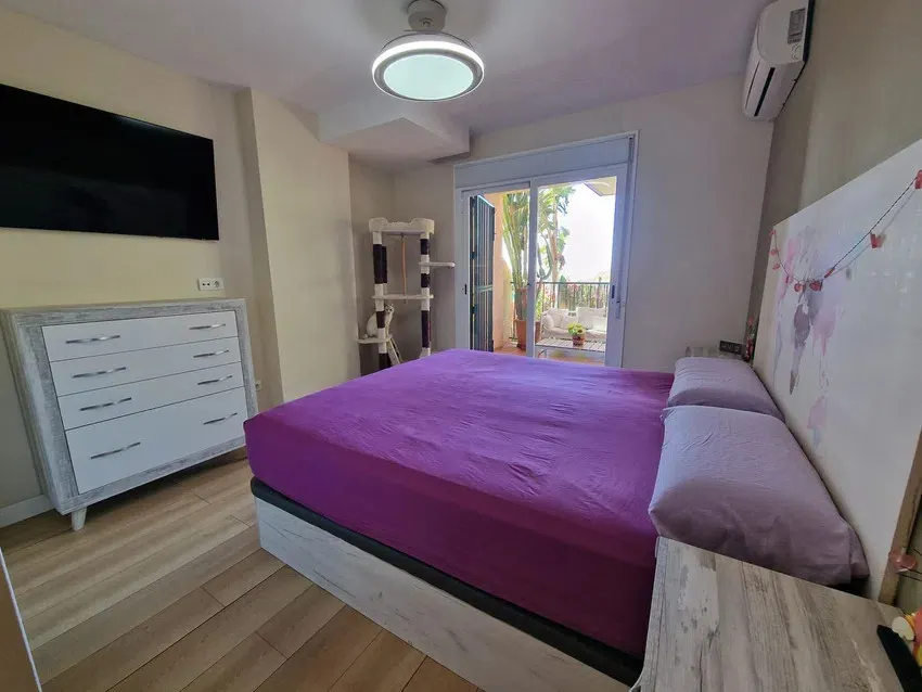 d7ca3e25-29e9-43d8-bb79-db0b0caa5206