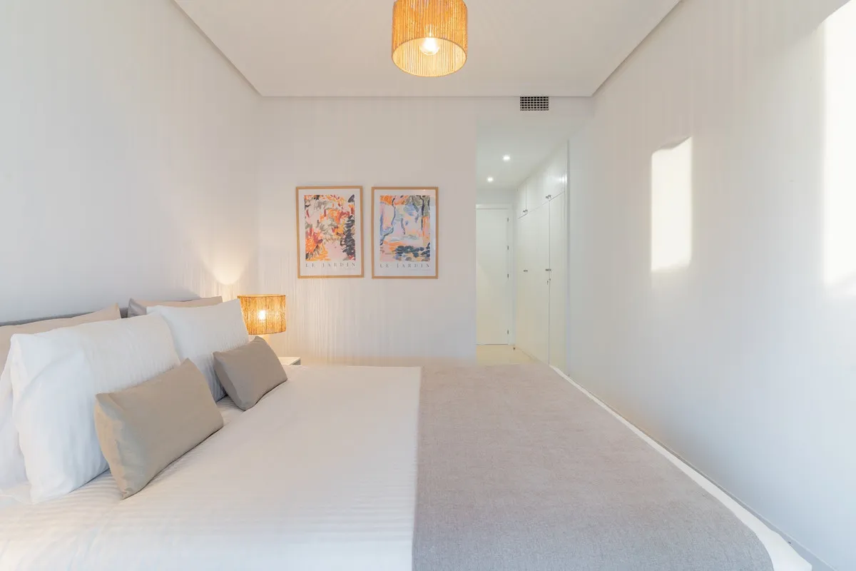 8688e2ee-4cd5-4401-bf23-2bc5abe5c9dc