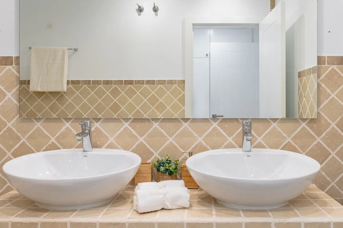 9ab502ad-096a-470a-a03a-9ae3db71745b