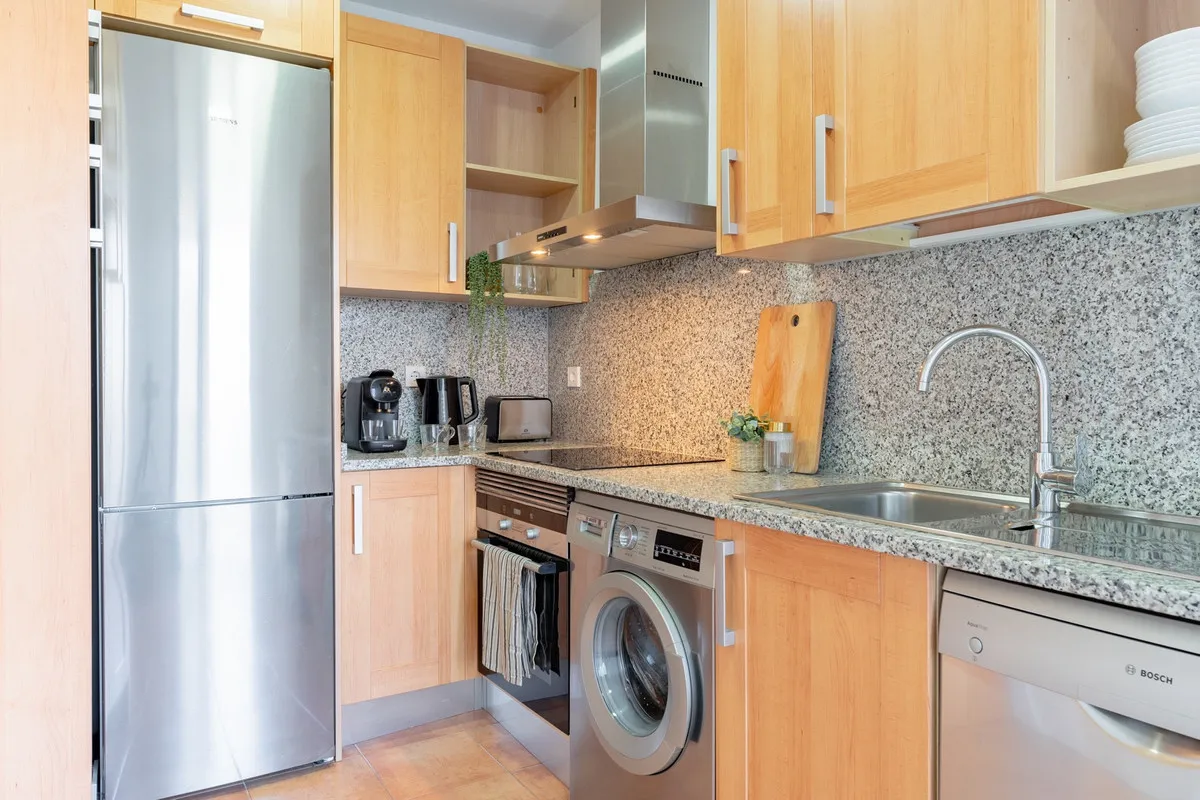 f4a22c30-eab2-44bd-aa95-3dc741125e60