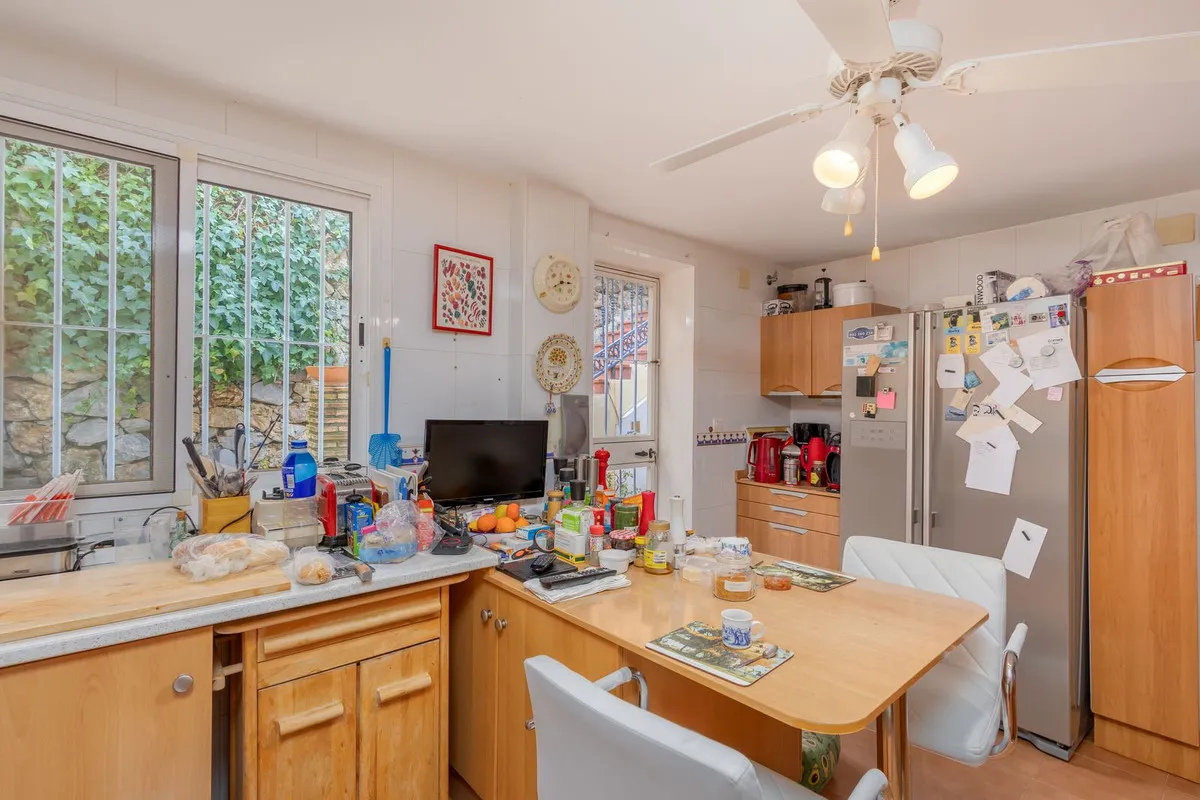 0e5bdda8-484f-49d8-b337-9b04591bbd14