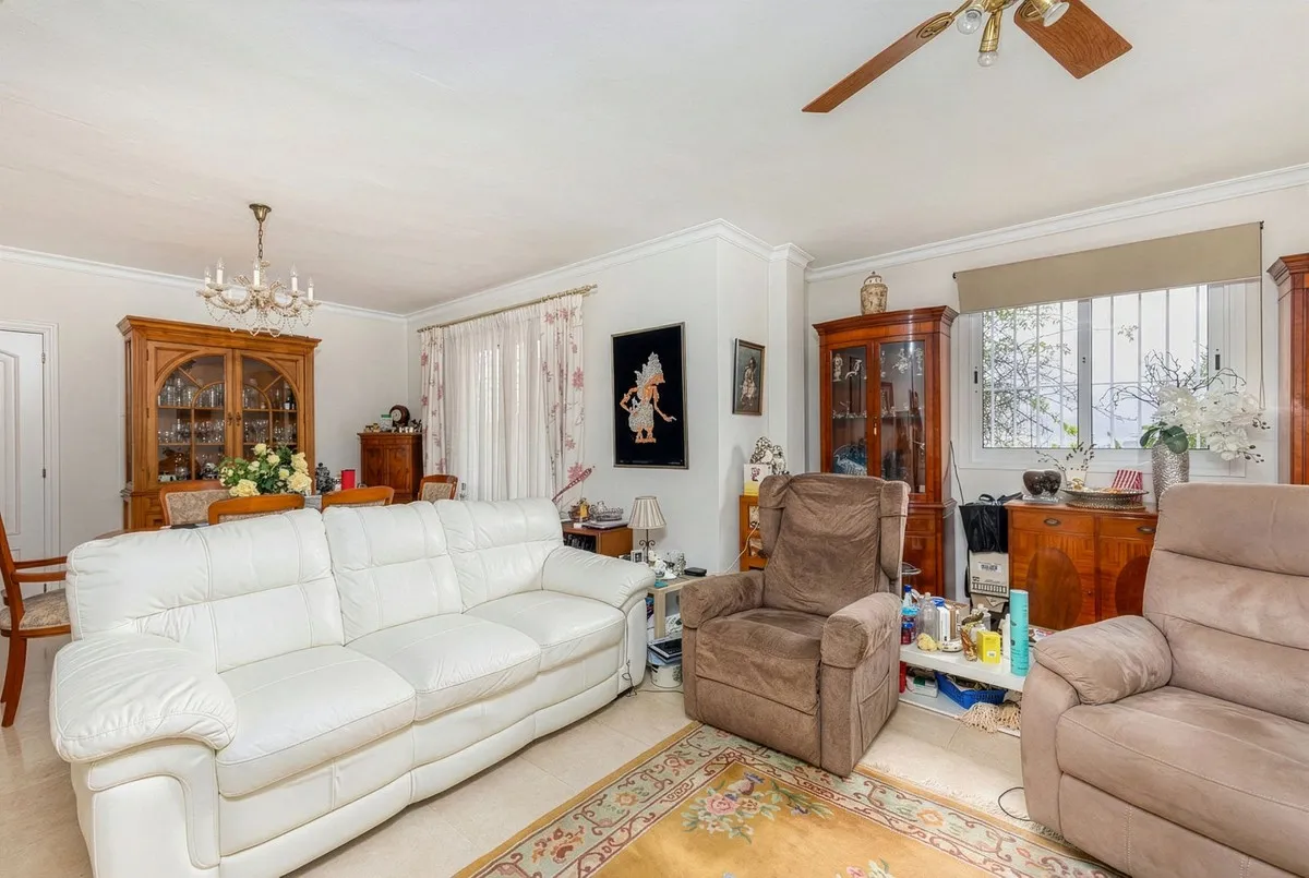 187c6036-1686-4a14-b4fe-1f334bffd28b