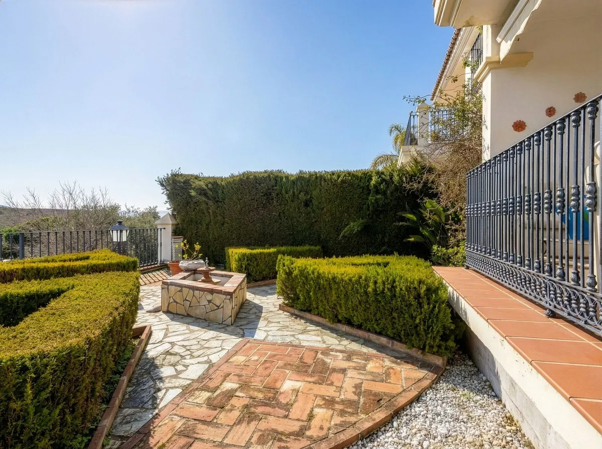 7016f20b-fb39-4c07-bc71-18109c12ea5c