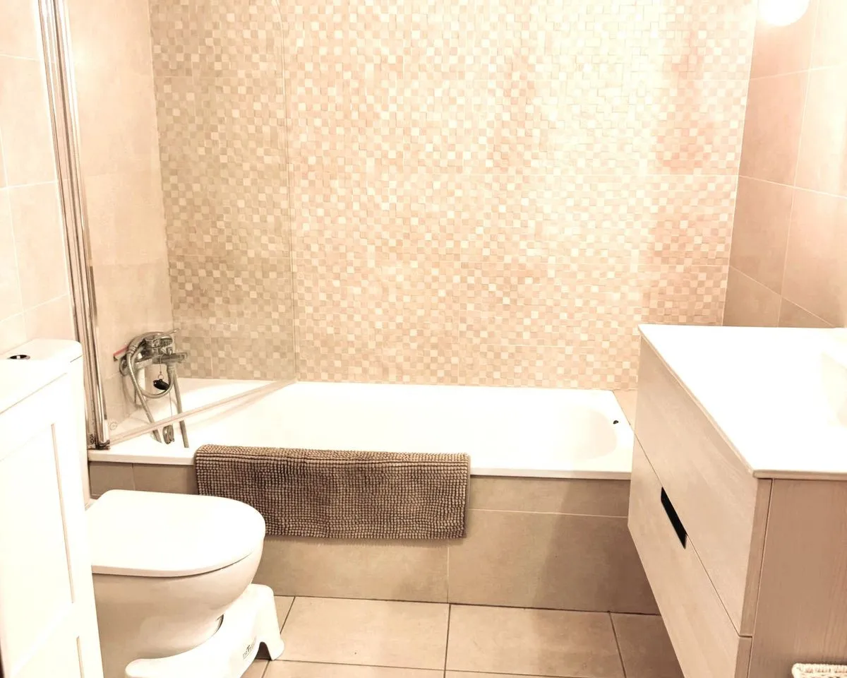 53709de0-ea93-4f23-891c-5eba99ad81b6