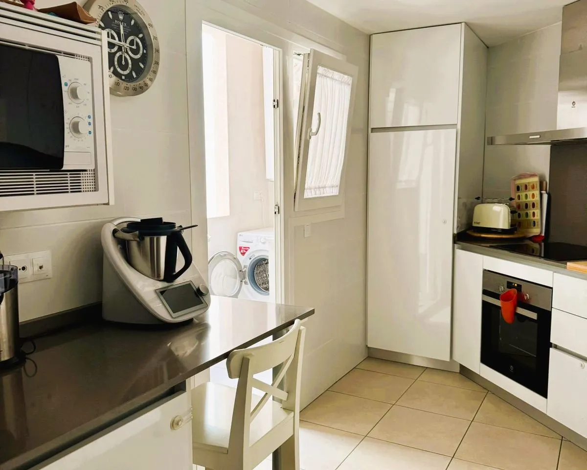 5d62fd70-d8a1-4956-8a22-a163a3099937