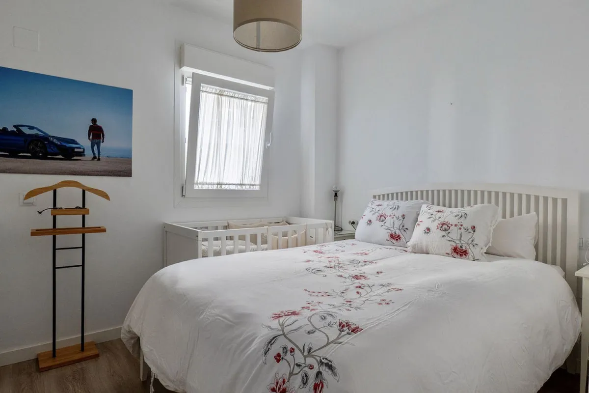 6397b056-c9d1-4b1e-b6ab-79a0905fc802