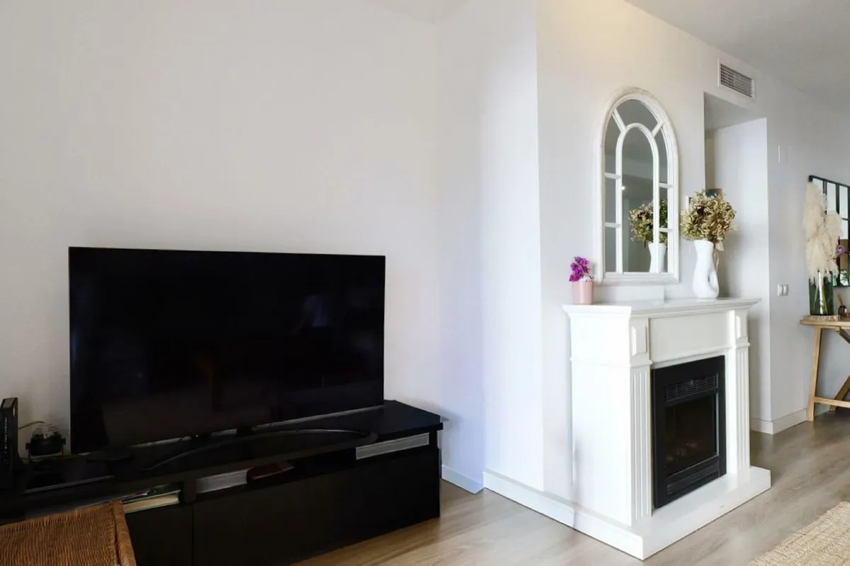 aa506b0a-fe91-4b0f-8c5a-75fe55cb8f6a