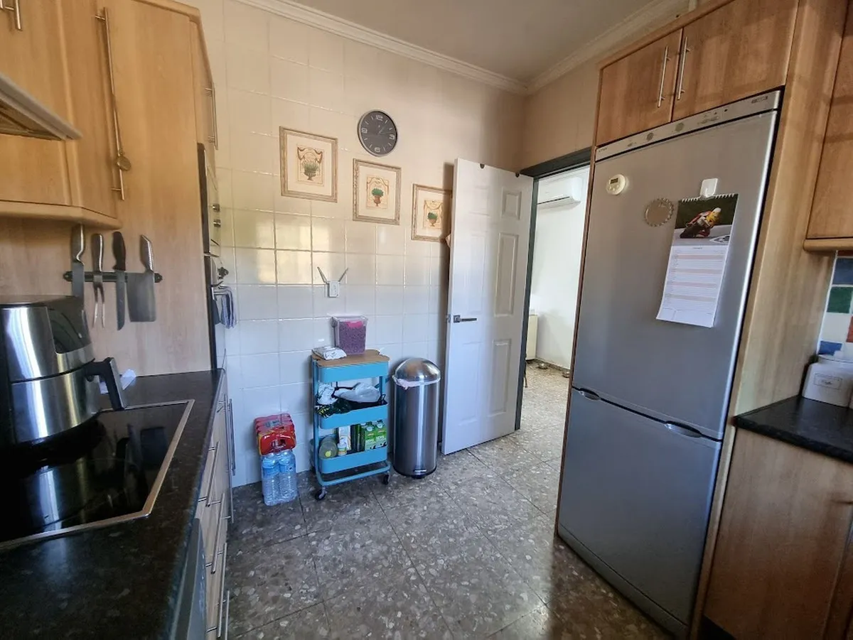 1505e933-3a99-47bf-8d60-04d7f45a65ff