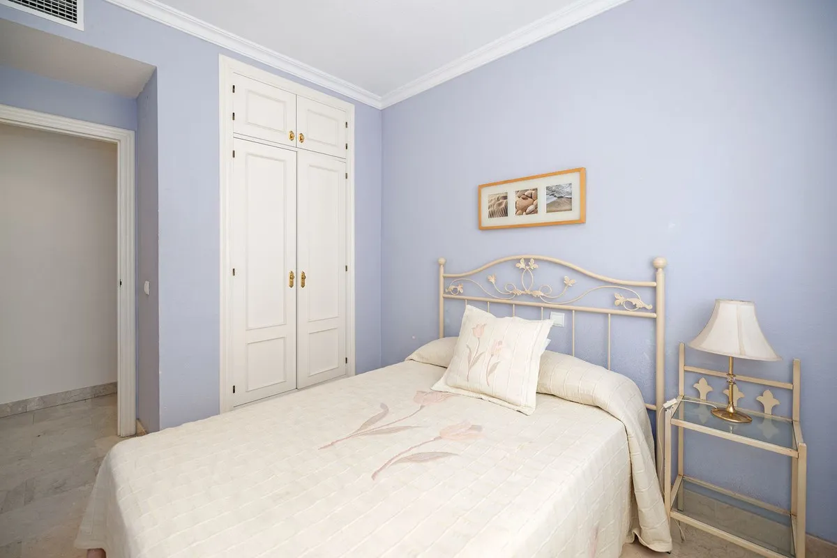 1466d742-dbf5-4f5f-b3b0-13c9b2530a5a