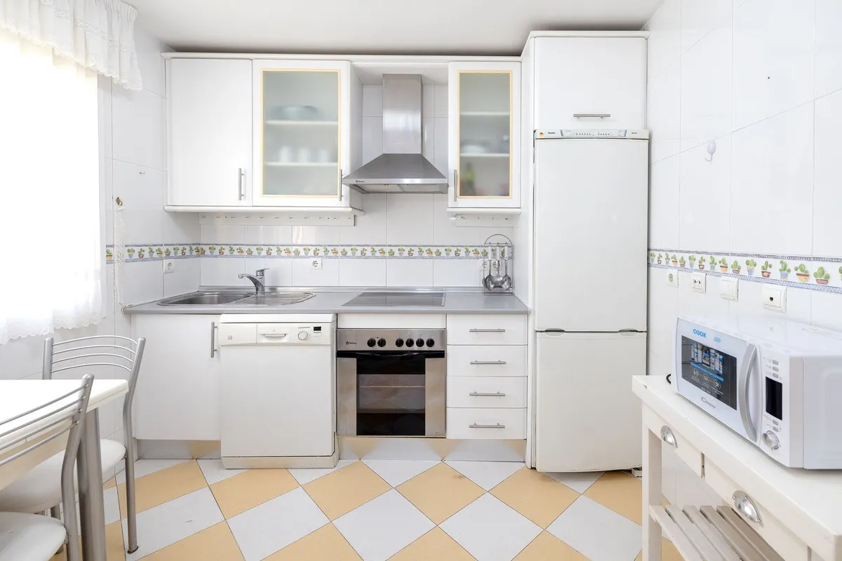 4b0095f3-e342-4c30-9ddd-6207aa4009eb