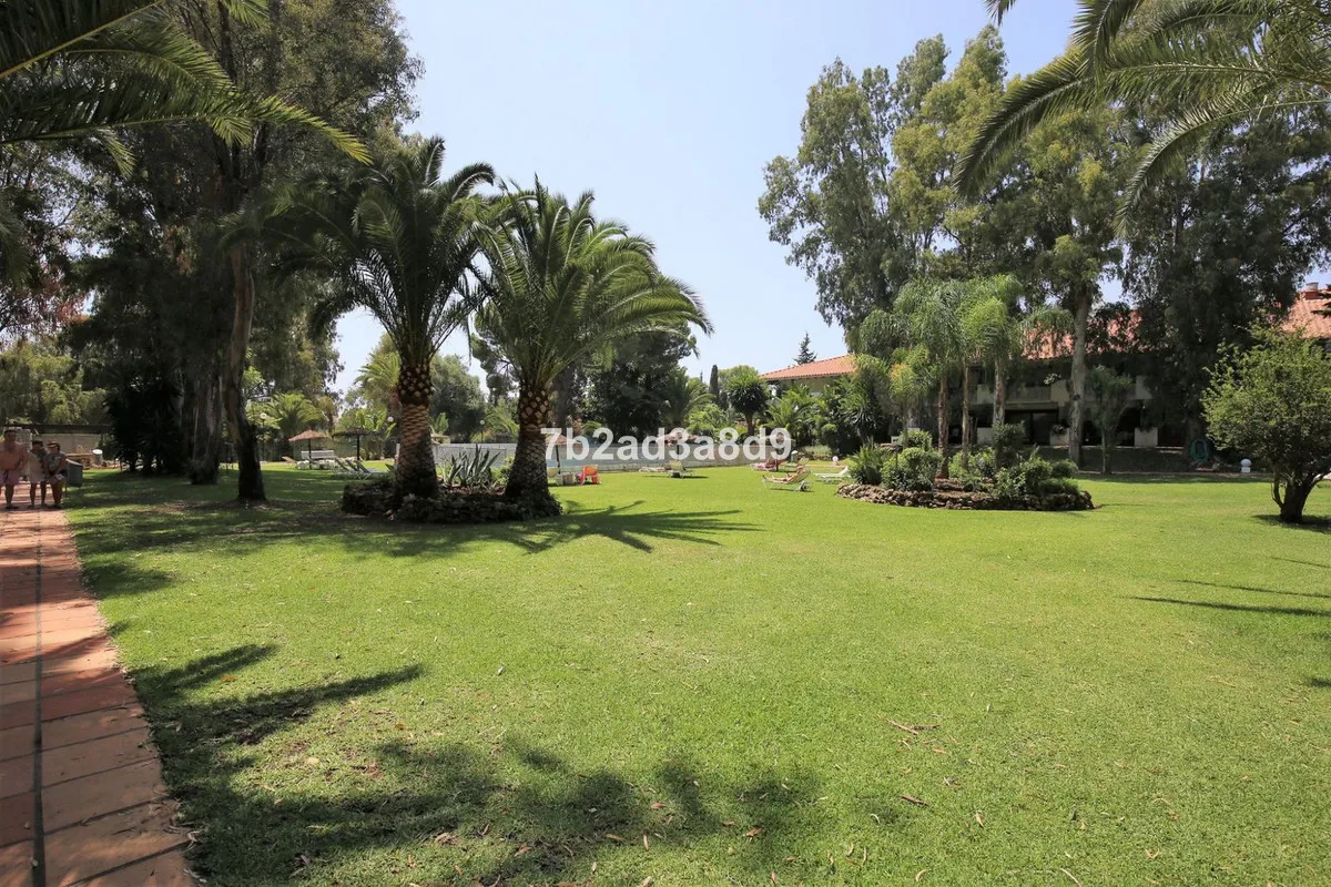 dc17e7de-a1f8-425e-8ee9-96f09715d61e