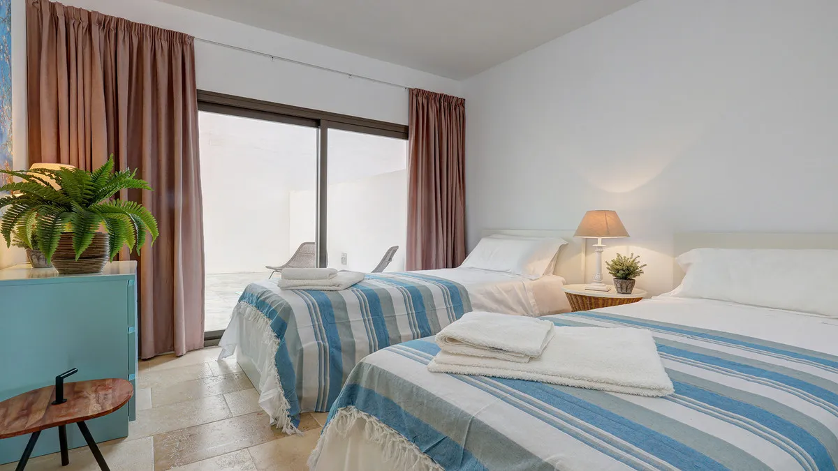 18debb8e-2341-4f04-885e-2a75f59f6ea7