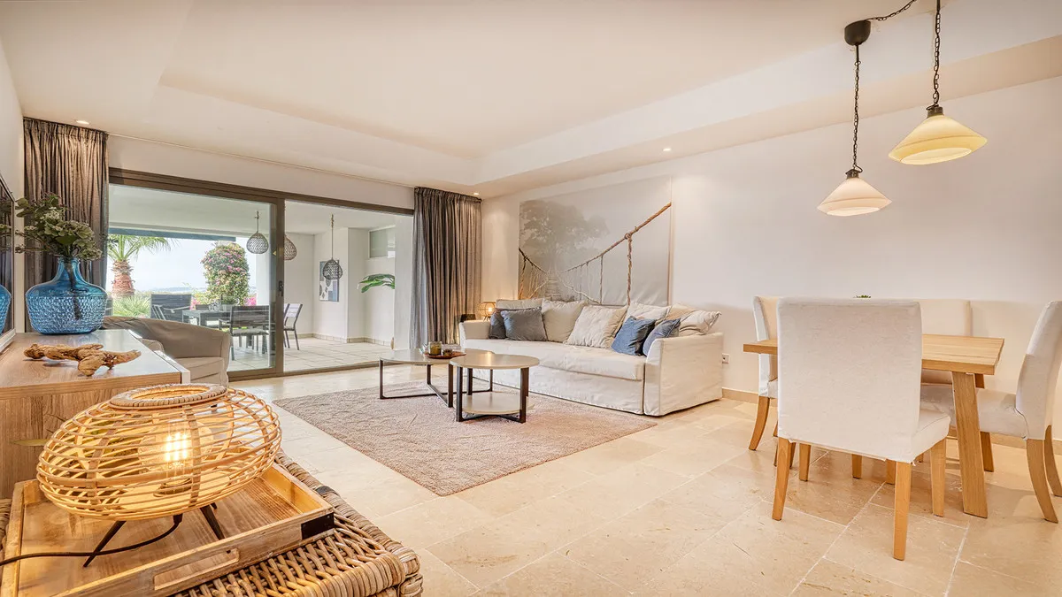 3405d6d3-4a53-4d09-ac93-be93af42fb38