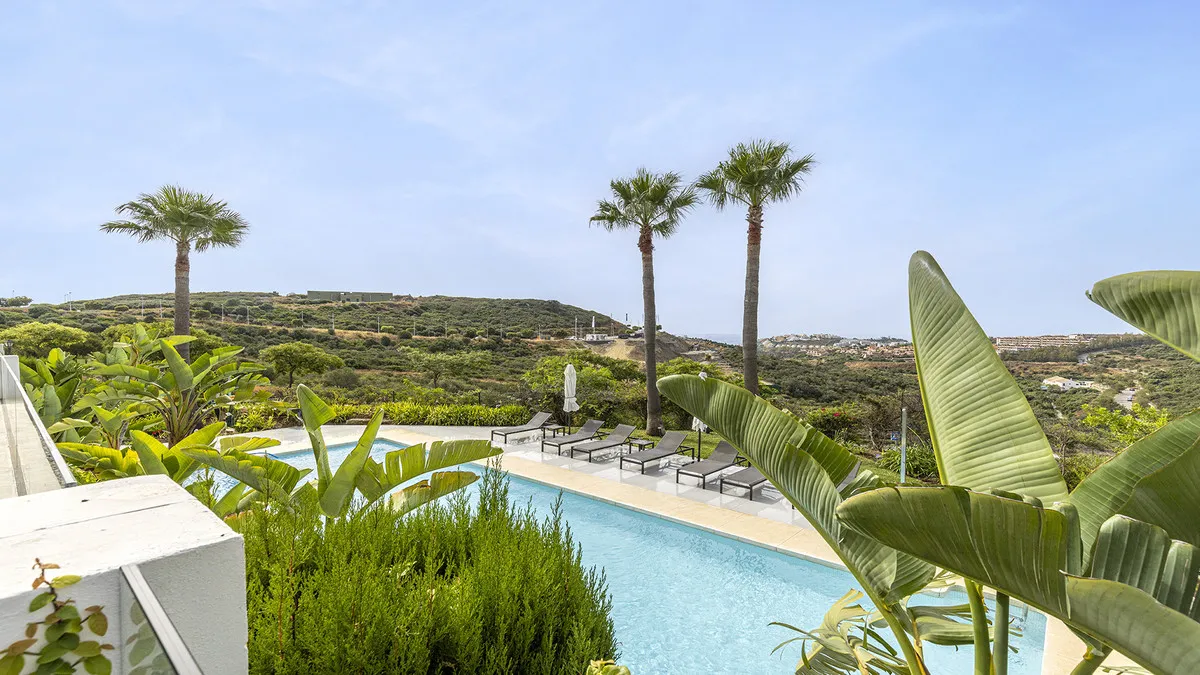 d87cafd0-ca2d-4ad8-9ea4-e9f61dc887bc