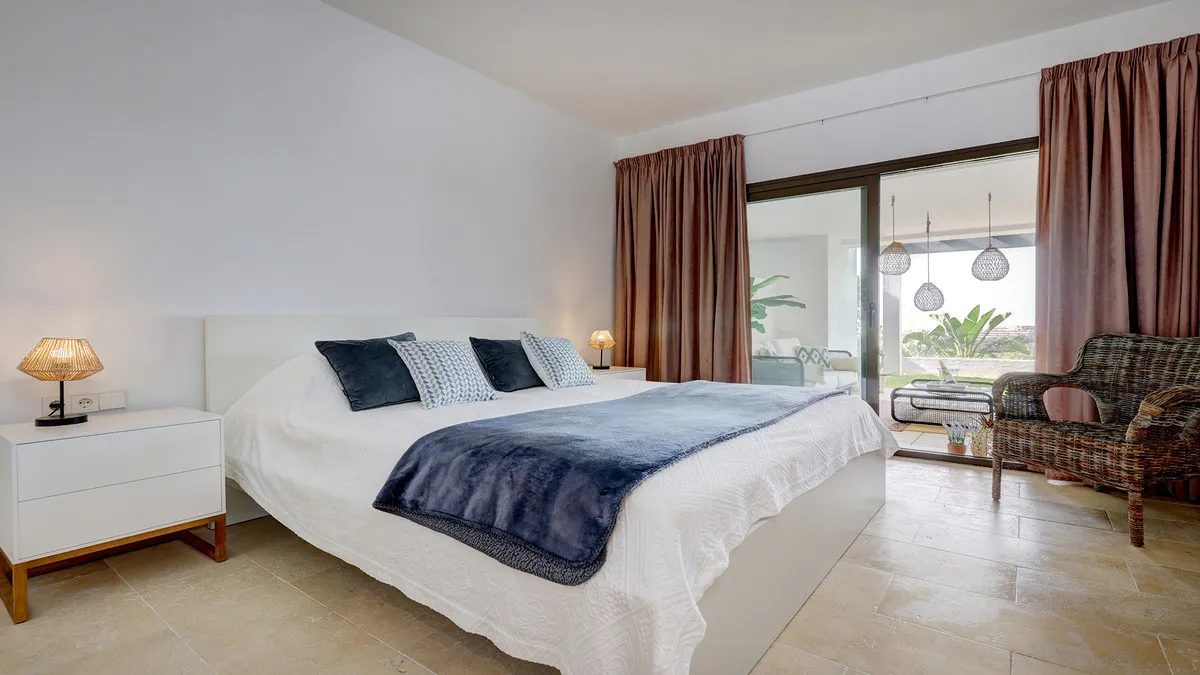 f41ad72e-681e-4b57-9c33-150141f07e83