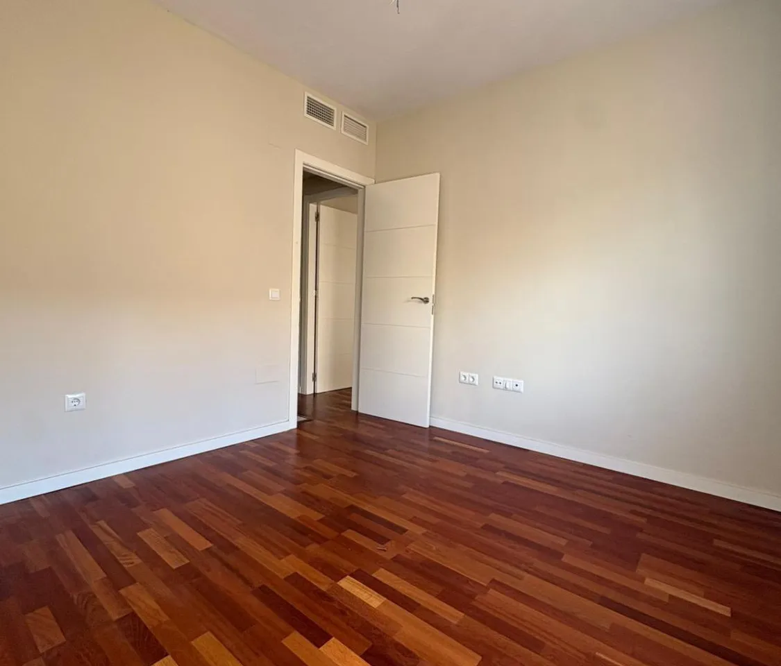 0b83ca8c-6b6c-4930-8cc4-6fa0218e71b8