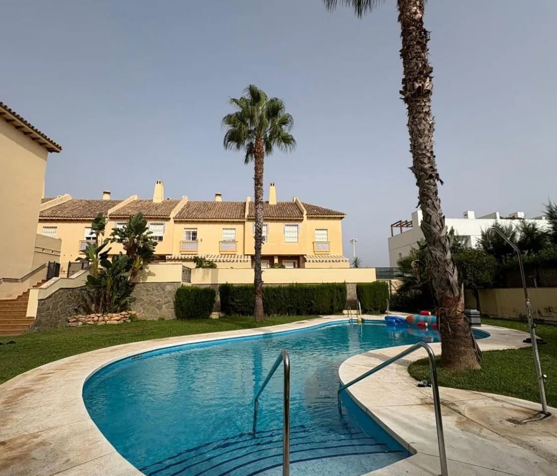 2463bd94-60a2-44d5-ba83-7ddeefbebaf4