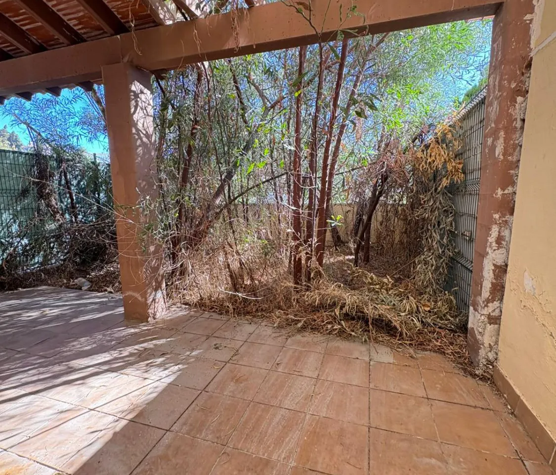 d3f9ac7e-09d4-4f0a-b238-f024204fc31d