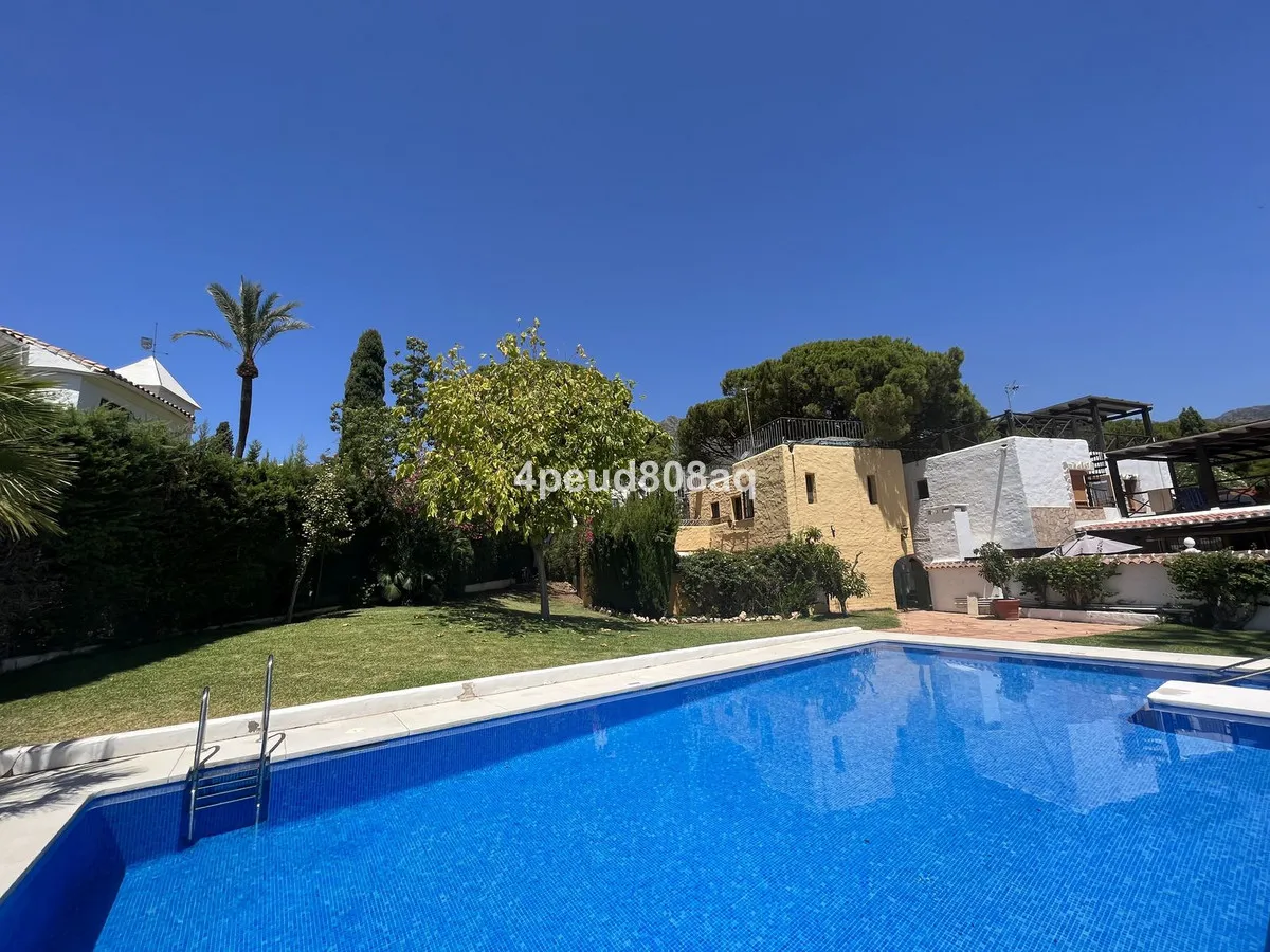 7bff278a-20c3-48f5-85fa-0a508aa4464c