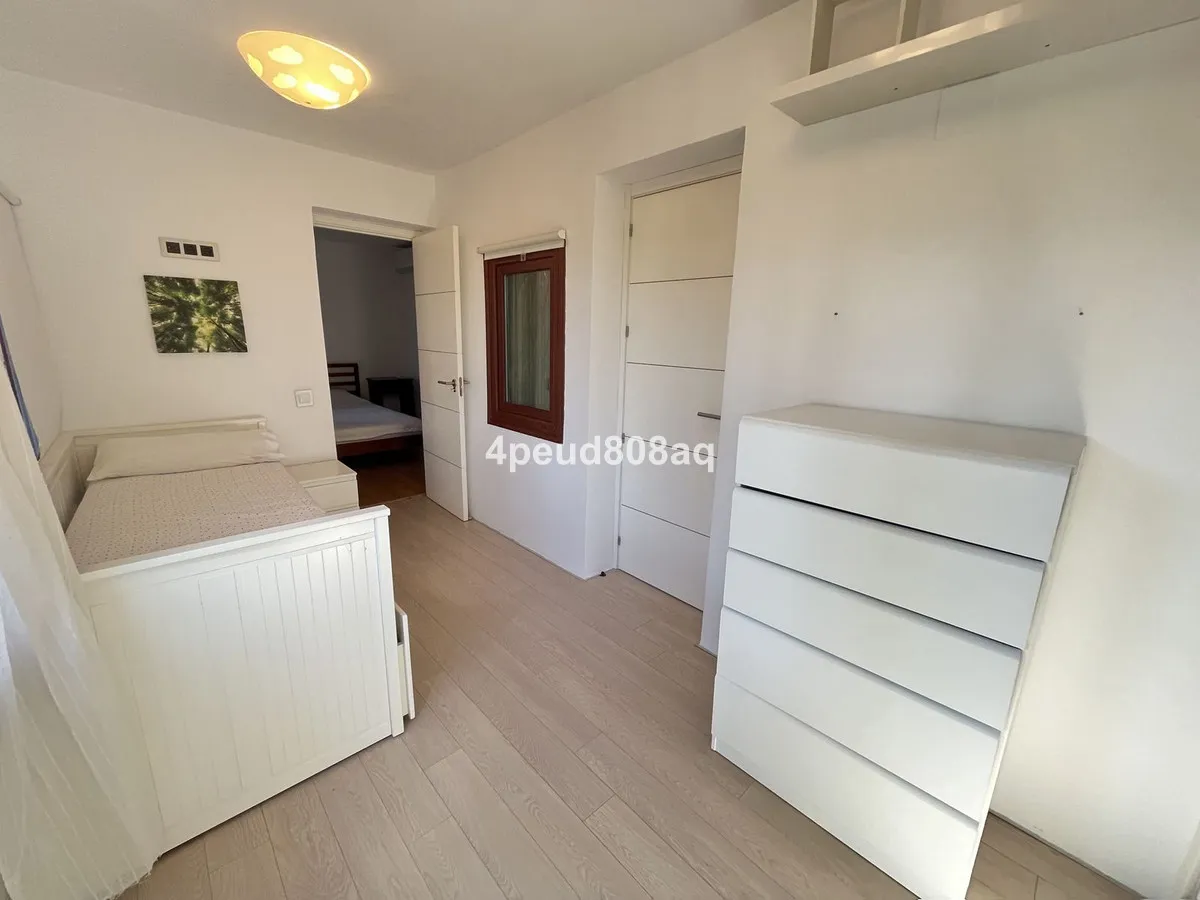 d873aa1e-ff0a-4def-ae95-ffcdecd735a2