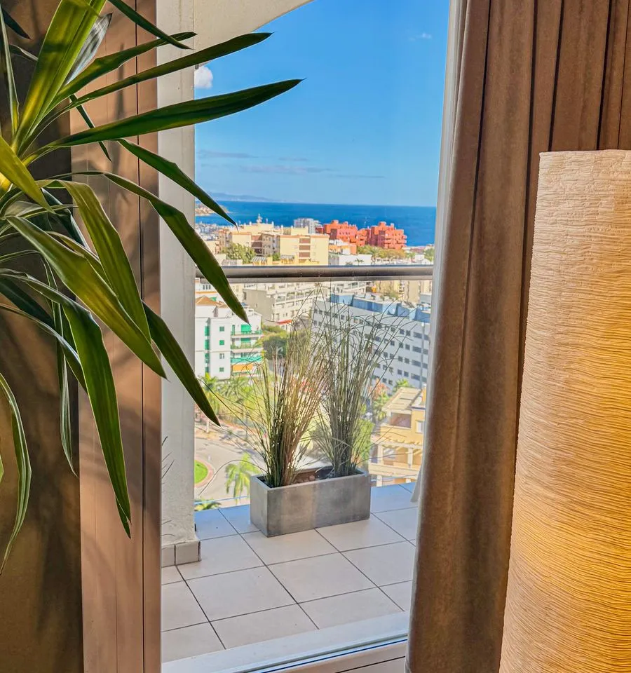 abb682e3-80b3-4e32-9aa5-3393ab7347ed