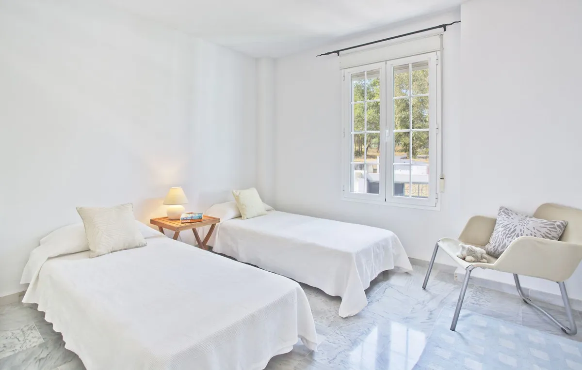 1114f0af-9134-4c93-9f88-56ca0b6cfc50