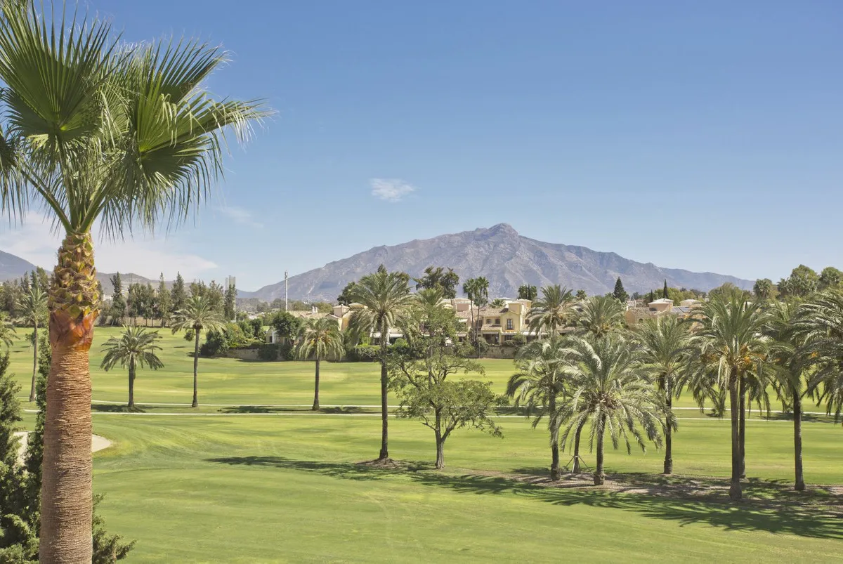 8405fde0-2d3e-40b6-aa4b-3ea772d6138e