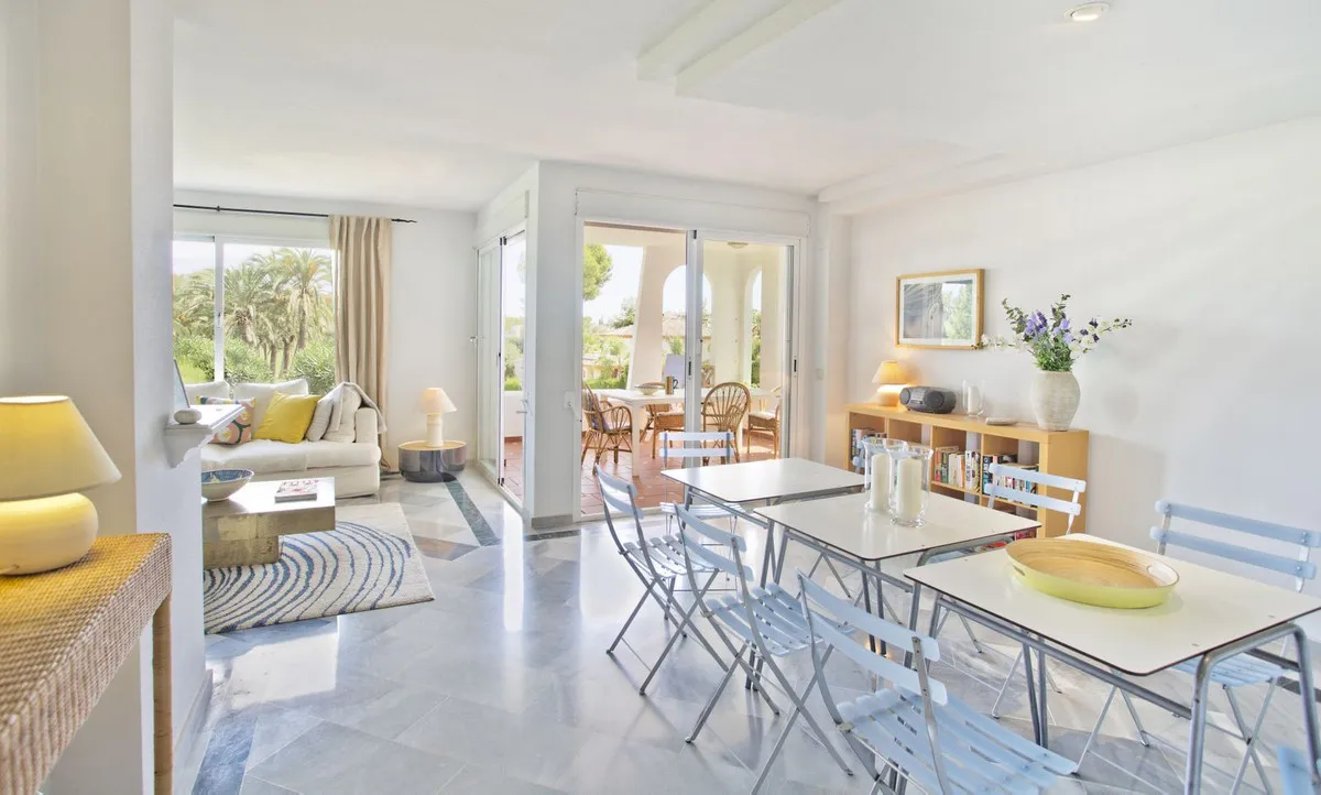 c3dfcb11-20b4-4408-826d-ce723d5a9192