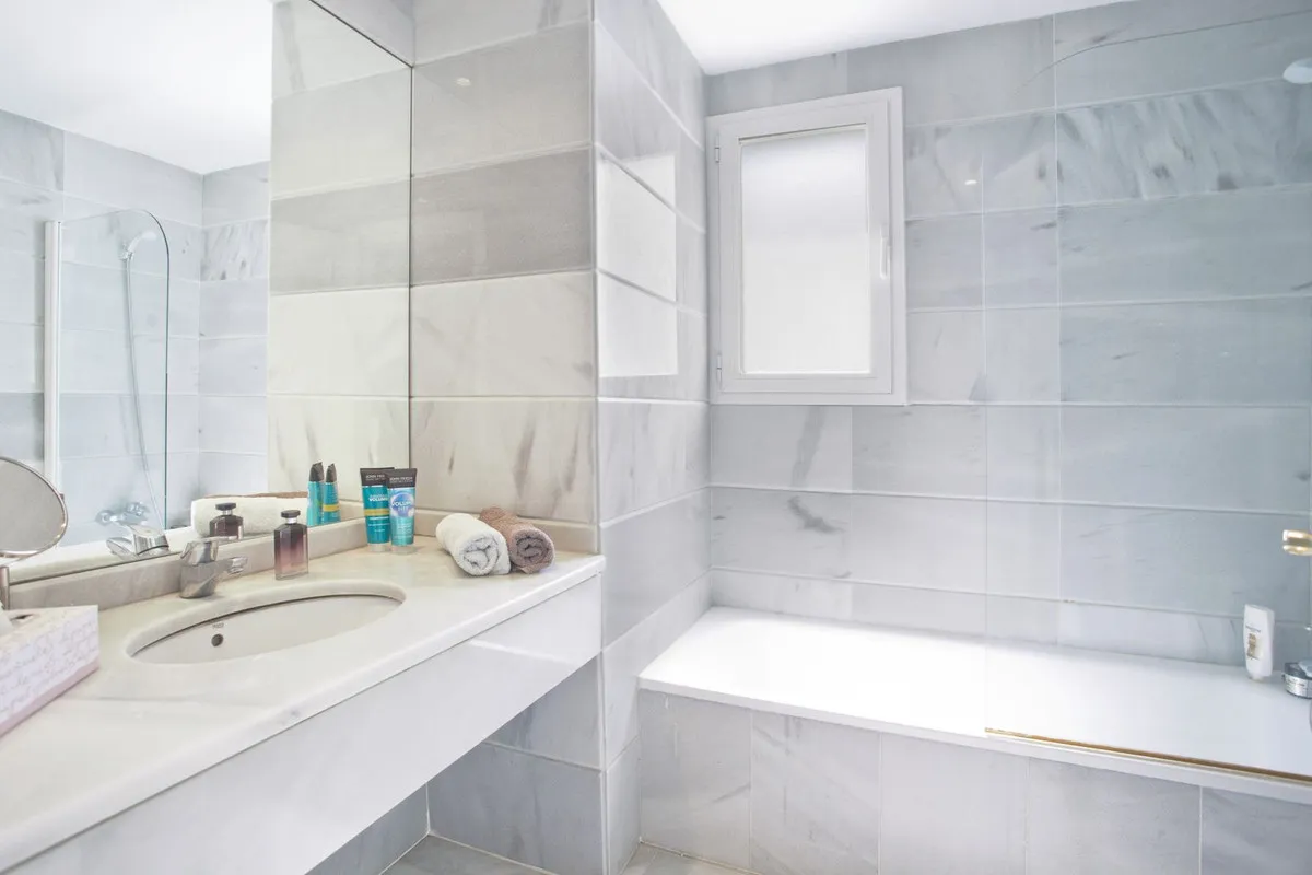 c635189e-c1bb-4879-a0e2-f9507cf0c987