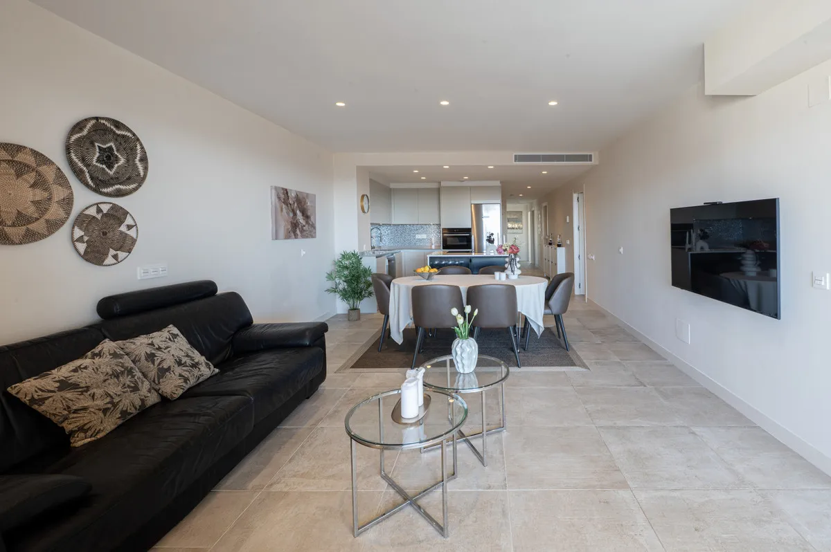 217d36fb-d0c4-4fd3-a5fb-20a9f426cbfe