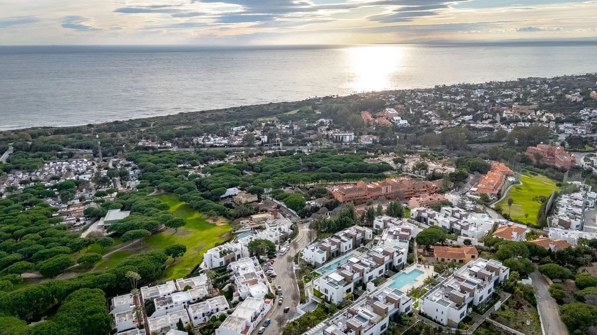 ad762c4a-0beb-4477-bc5c-5d89bdb61909