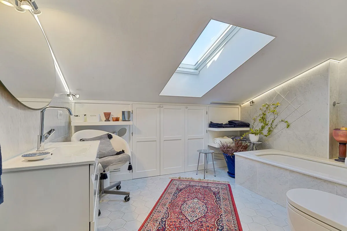 4d58dc2e-a72b-4b91-94a6-937e21c6dfbd