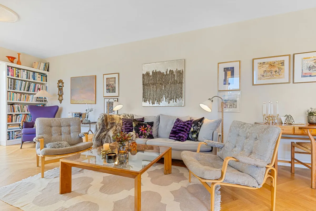 f9afb01a-3fa0-41b2-907a-b5bd8fb3b43b