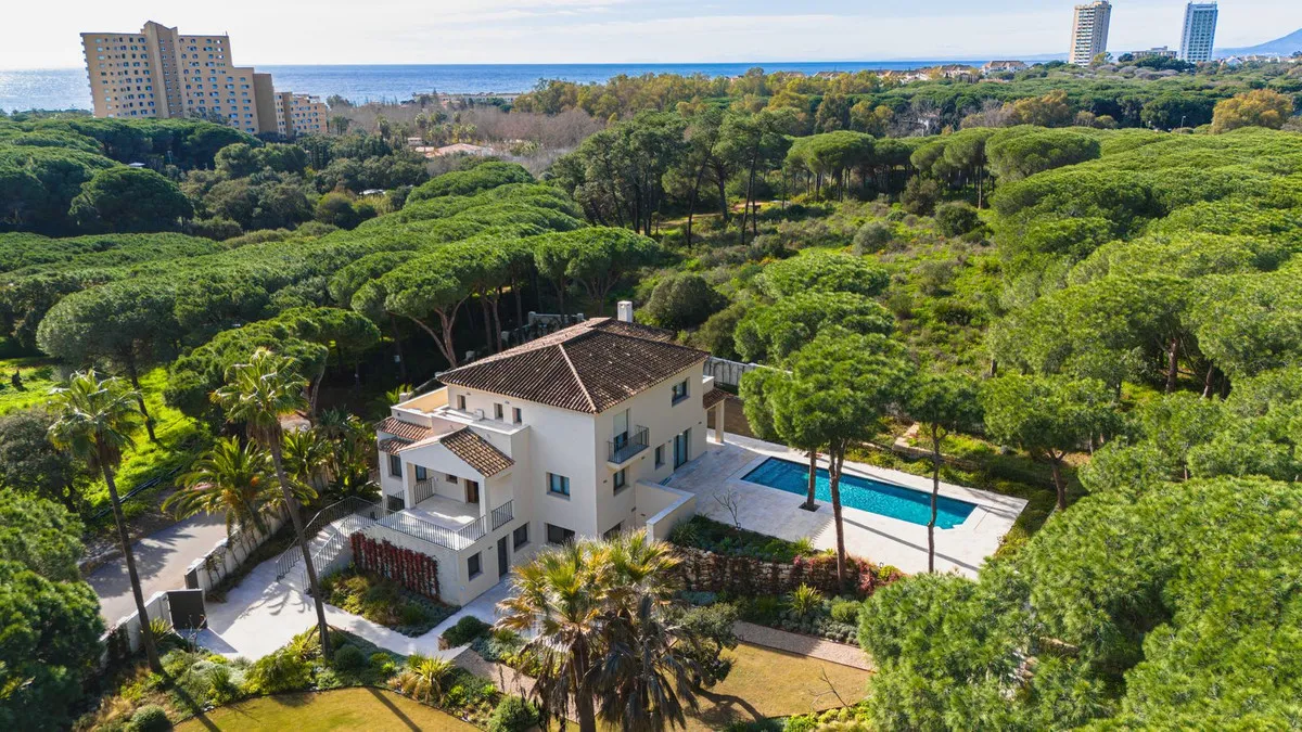 Luxurious Villa in Hacienda Las Chapas, Marbella