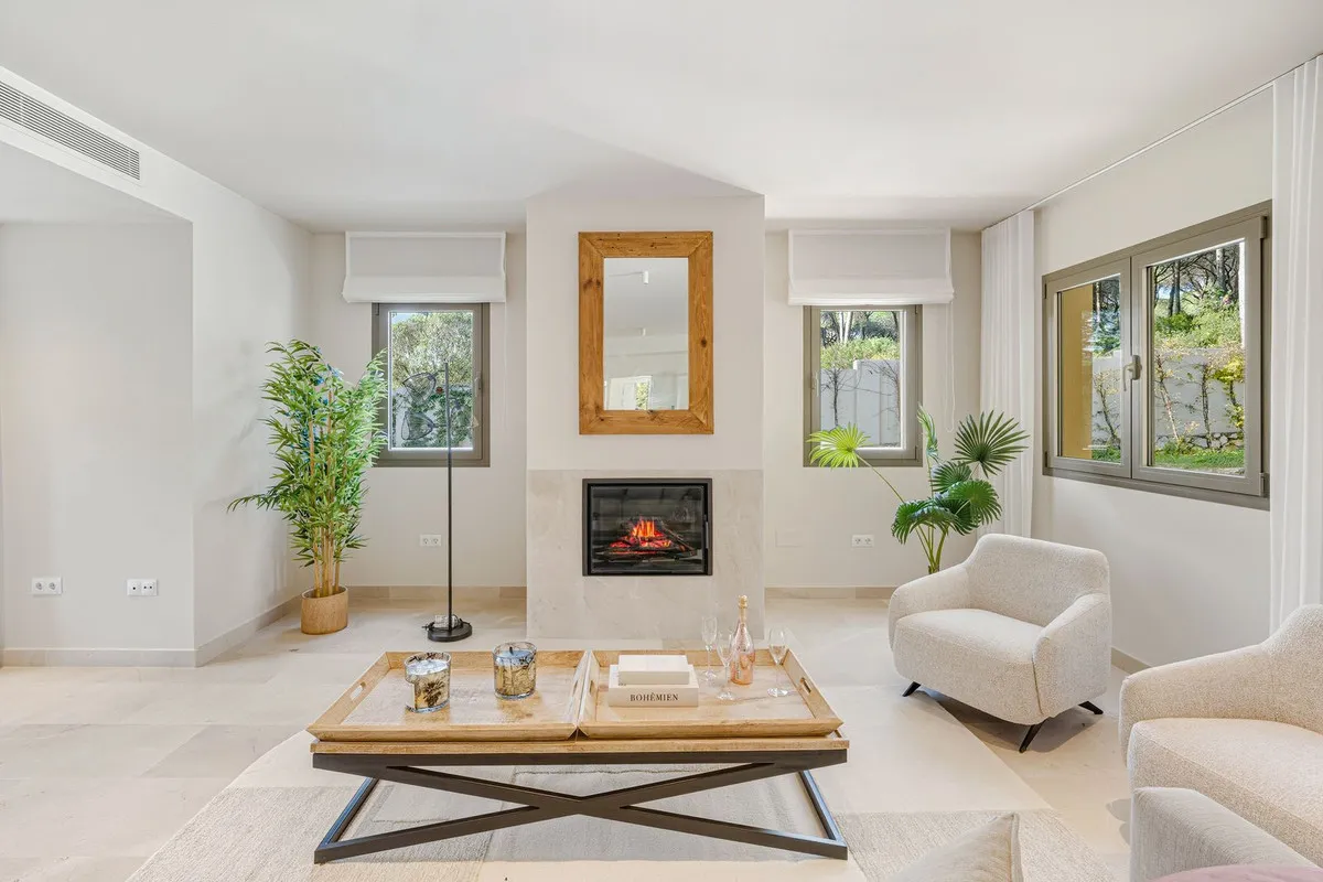 73820216-f787-4a54-8858-fcf3de7ef0a5