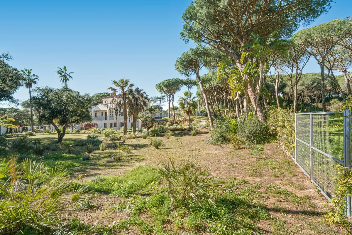 802d25ee-8c52-49b1-a65d-ac8ebe59d8de