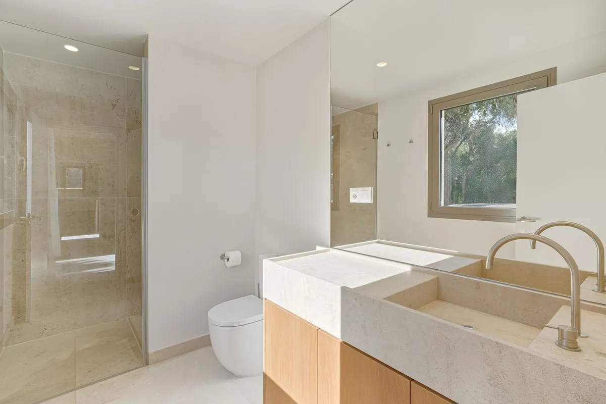 96912662-46d2-4a17-ba95-274d4abde1c6